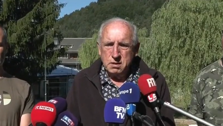 Le maire de Vernet demande à la population de ne pas se rendre dans le hameau pour laisser les enquêteurs travailler.