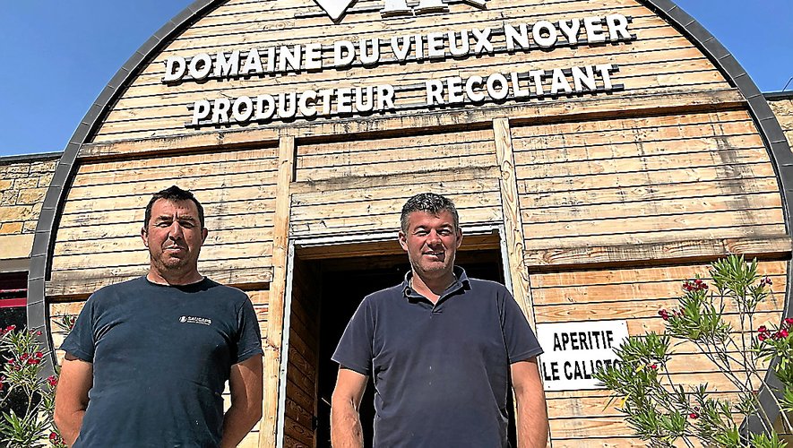 Éric Portalier et Ludovic Bouviala, du domaine du Vieux-Noyer.