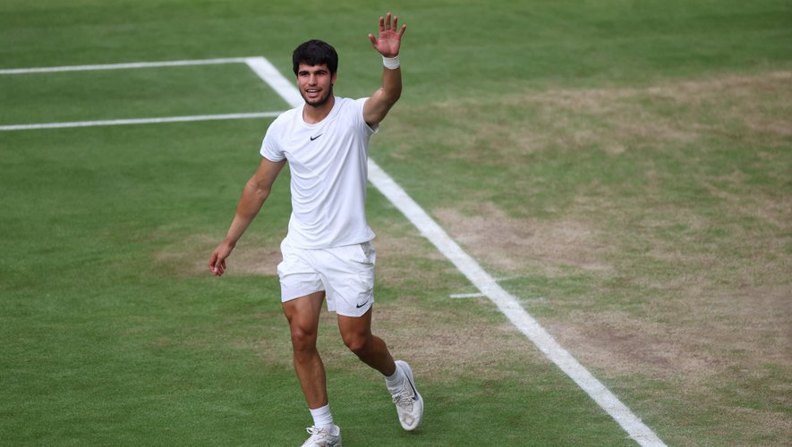 Carlos Alcaraz a remporté le tournoi de Wimbledon face à Novak Djokovic, ce dimanche 16 juillet 2023.