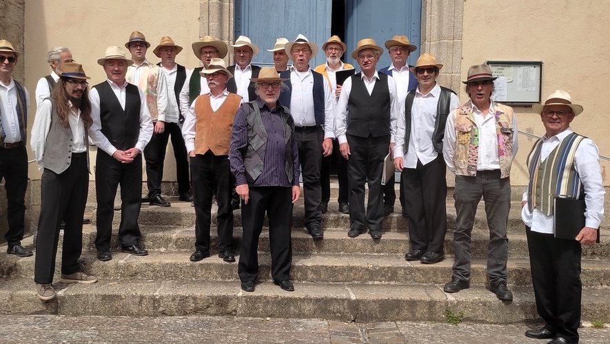 "Los Omes", un groupe de choristes venus du sud Aveyron