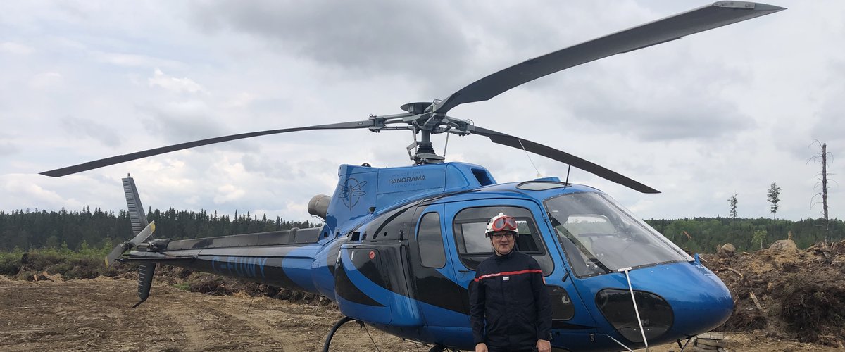 L'hélicoptère est un outil clé de la lutte contre les feux de forêts au Canada.