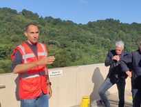 De nombreux acteurs politiques du département ont pu découvrir l'usine lors d'une visite organisé ce mercredi 26 juillet.