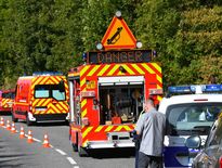 Le grave accident a fait au moins deux morts, cinq blessés sont en urgence absolue.