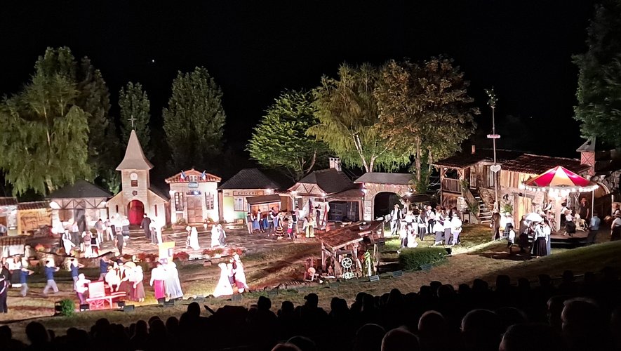Un spectacle magique sur les hauteurs de Flagnac.