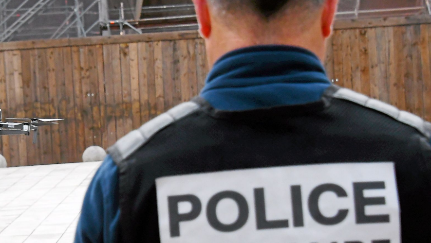 Un homme a été retrouvé mort dans sa voiture criblée de balles à Marseille.