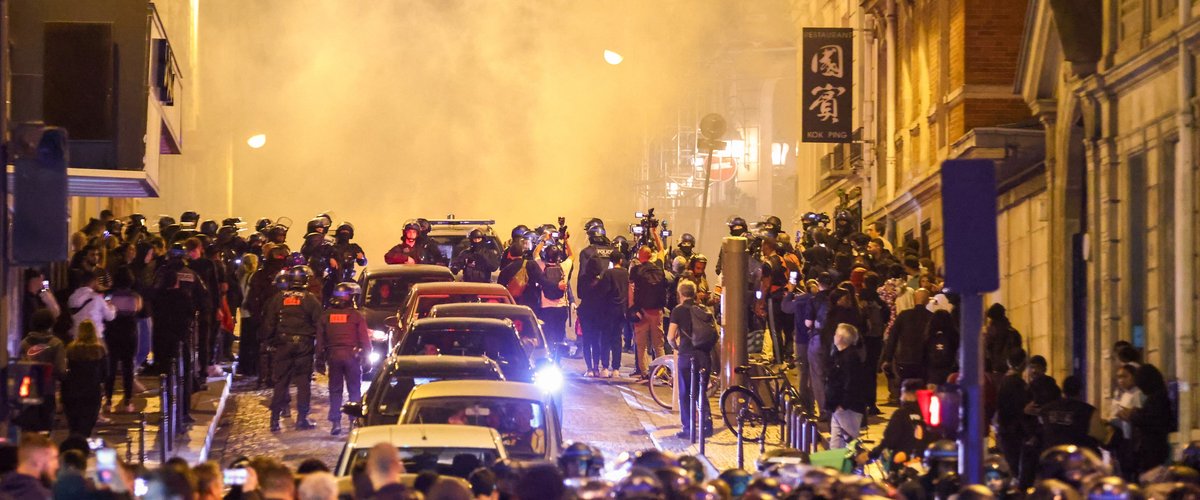 Des émeutes avaient éclaté pendant plusieurs, et dans plusieurs villes, après la mort de Nahel.