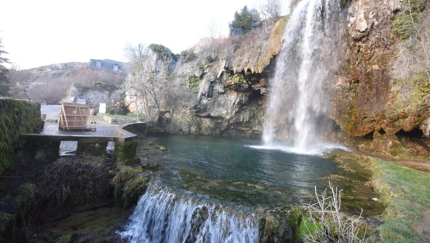 La cascade de Salles-la-Source.