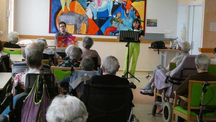 Un concert qui a enchanté  les résidents de l’EHPAD Jean-Solignac