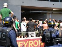 Des supporters des Verts se sont battus entre eux.