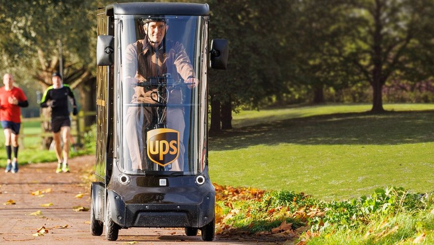 UPS teste actuellement l'eQuad (ici à Cambridge, en Angleterre), son dernier modèle de vélo cargo à quatre roues.