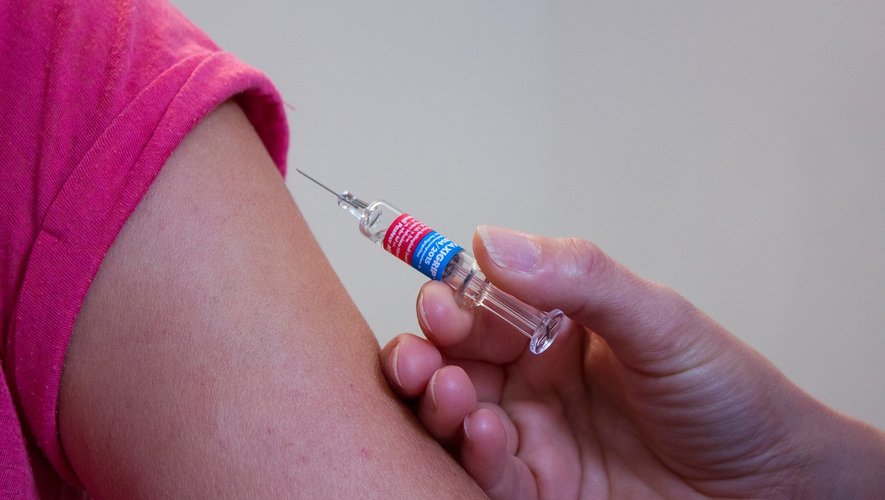 En métropole, la campagne de vaccination sera lancée les 17 octobre.