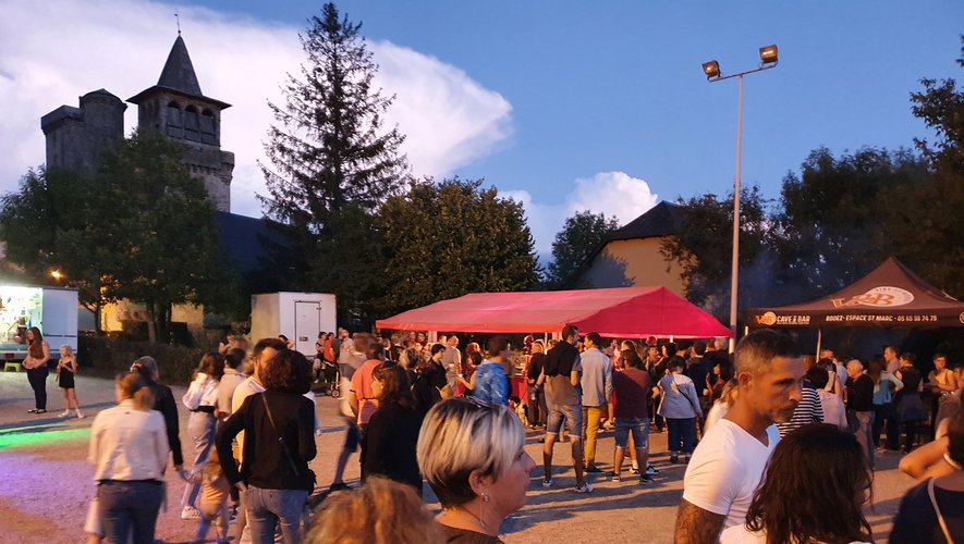 Le marché gourmand "au clair de frais" toujours très apprécié.