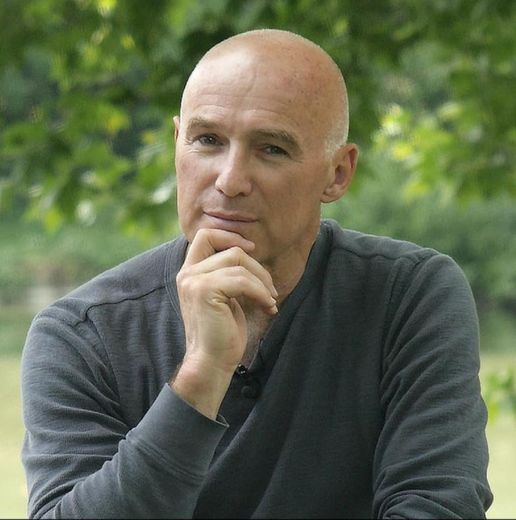 Olivier Soulier avait 67 ans. Il a été inhumé à Marcq-en-Barœul dans le Nord, là où il avait mené toute sa carrière.