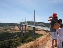 En ce mois d'août, les touristes renouent avec l'Aveyron.