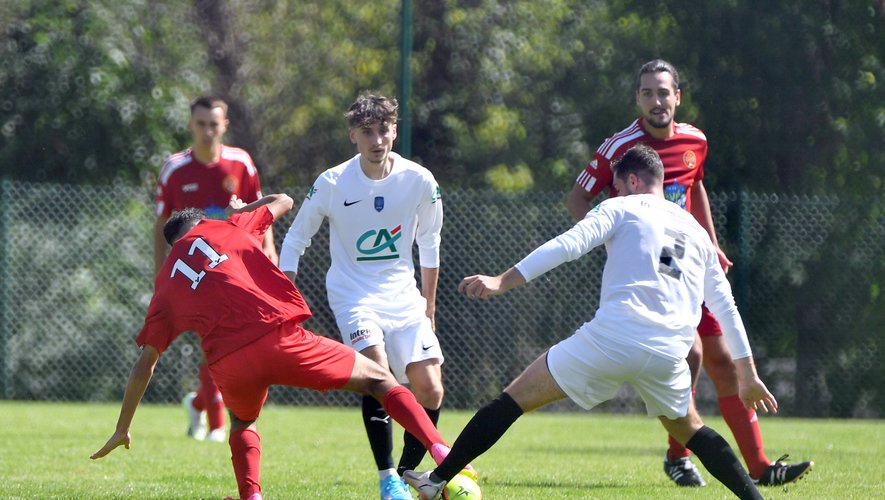 Dimanche 3 septembre, Sources Aveyron s'est incliné 0-3 chez lui face à Comtal lors du deuxième tour de la Coupe de France.