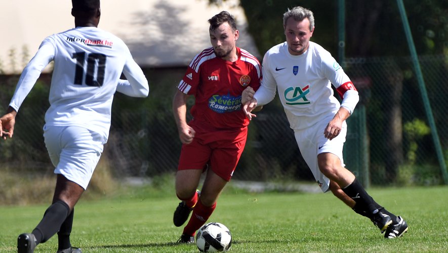 Au tour précédent, le capitaine de Comtal Jimmy Hantz et les siens ont disposé des rouge de Sources Aveyron, 0-3.