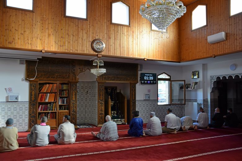 Les prières de nombreux fidèles ruthénois se destinent au Maroc en ces jours difficiles.