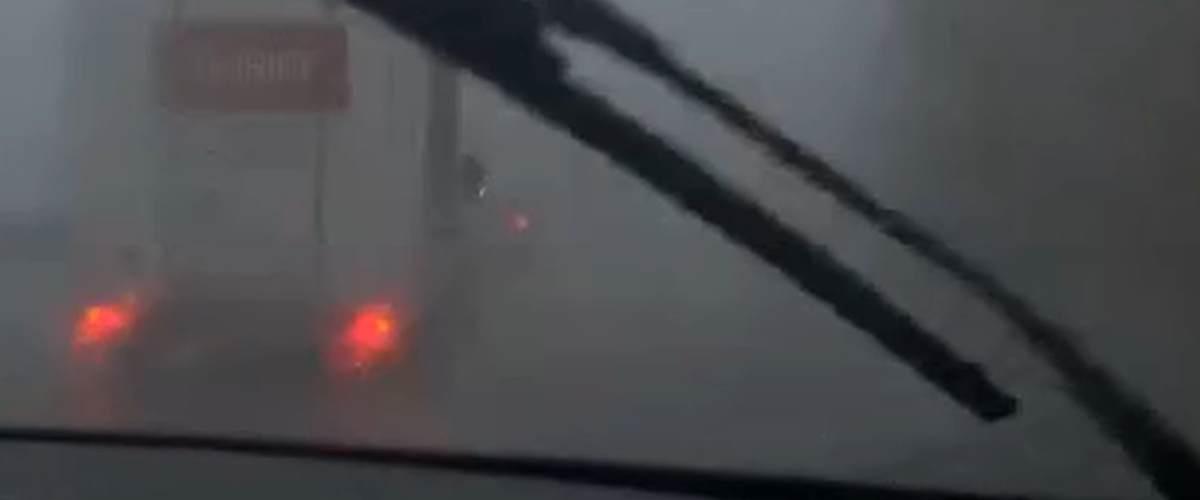 Sur l'A75, la circulation est extrêmement difficile sous le déluge.
