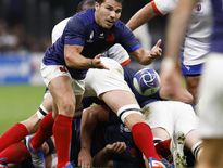 Antoine Dupont peut-il revenir jouer à temps malgré sa blessure ?