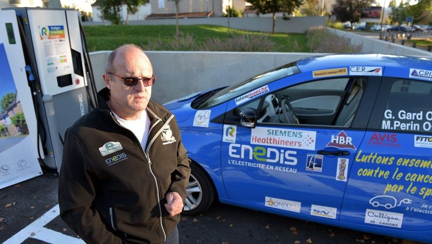 Gilles Gard sur le départ du e-Rallye de Monte-Carlo en 2018.
