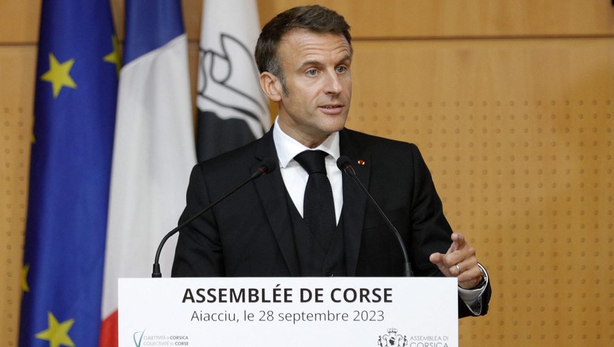 Emmanuel Macron est en visite en Corse, ce jeudi 28 septembre 2023.