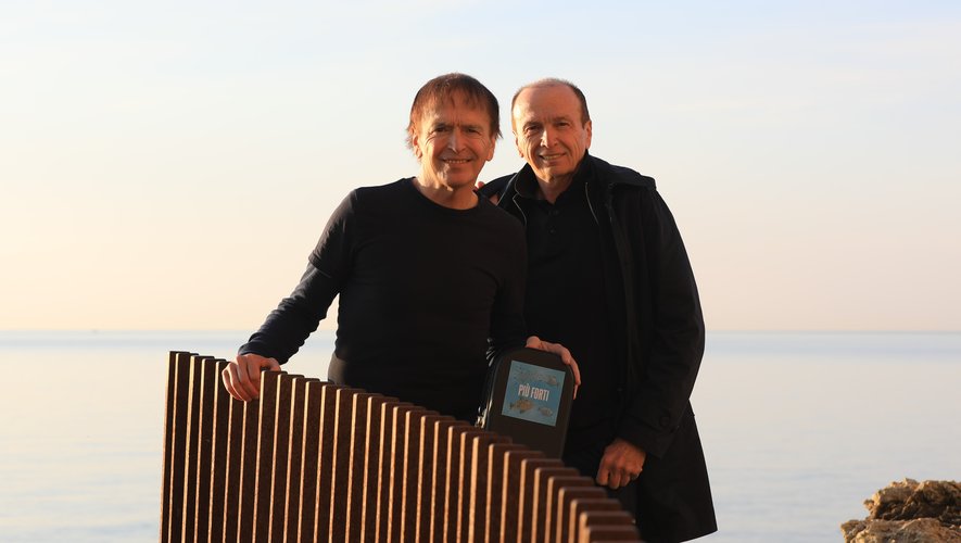 Les frères Jean-François et Alain Bernardini du groupe I Muvrini.