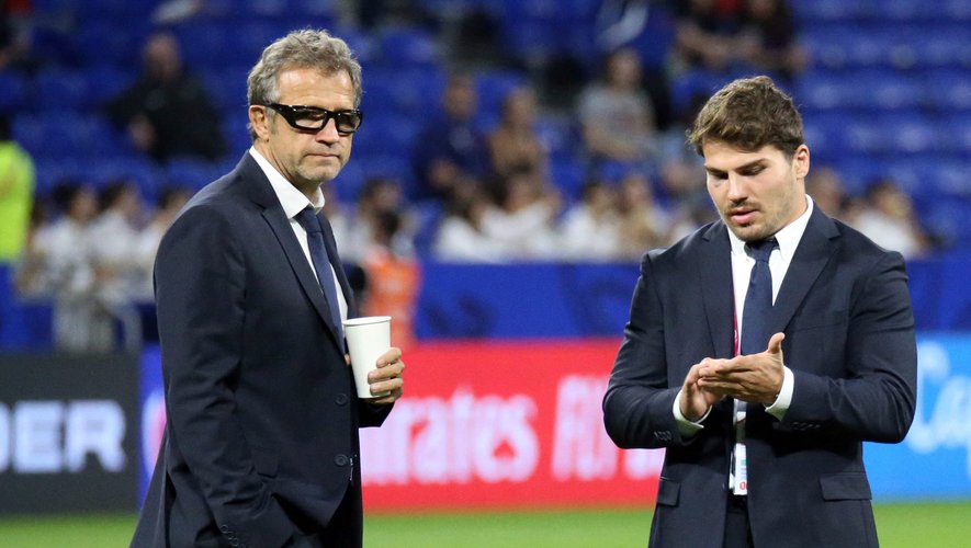 Coupe du monde de rugby : Antoine Dupont titulaire et capitaine, voici la composition du XV de France contre l'Afrique du Sud - centrepresseaveyron.fr