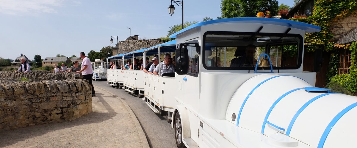 Aveyron : le petit train touristique de Bozouls ne prend pas de vacances pour Toussaint