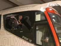 Le bus de l'Olympique Lyonnais a été caillassé, avant son arrivée au Vélodrome.