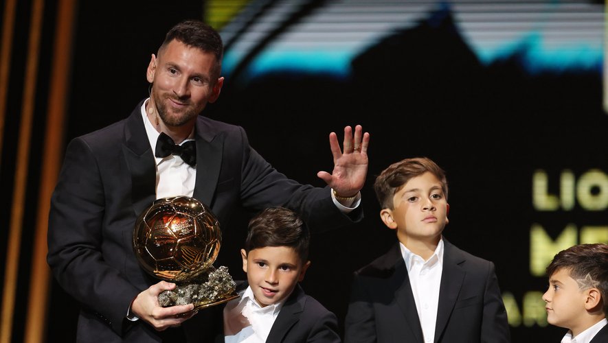 Lionel Messi élu Ballon d'or 2023, ici, avec ses enfants.