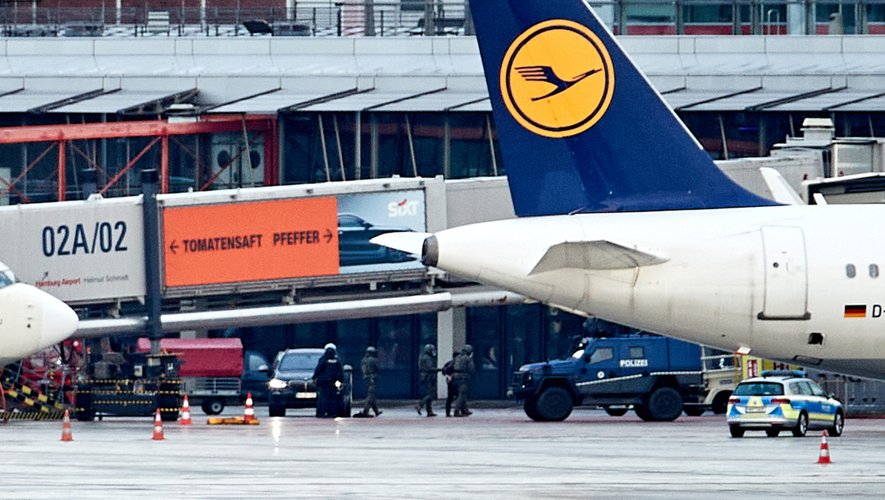 La prise d'otage menée à l'aéroport d'Hambourg a pris fin, ce dimanche 5 novembre 2023.