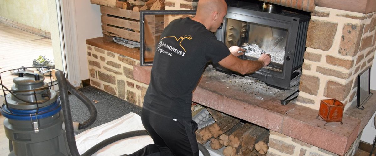 Aveyron : le ramonage entre sécurité avant l’hiver et économies d’énergie