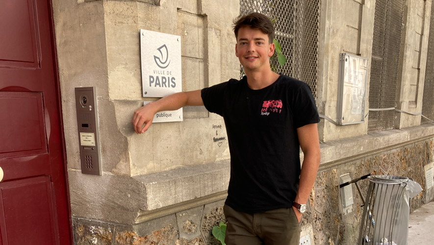 À l’aise dans ses baskets de journaliste sportif et de footballeur amateur, Louis Fabre est installé en région parisienne  et travaille actuellement au sein de la rédaction de la chaîne L’Équipe.
