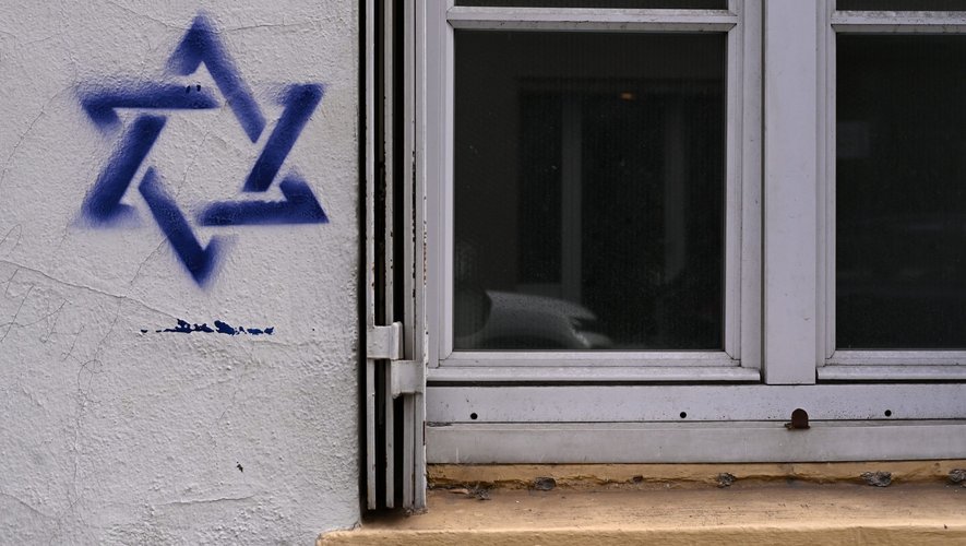 Les tagues antisémites représentant des Etoiles de David se sont multipliés ces dernières semaines.