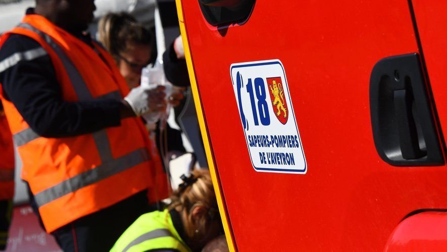 Les pompiers sont intervenus suite à une sortie de route à Savignac, dimanche 12 novembre 2023.