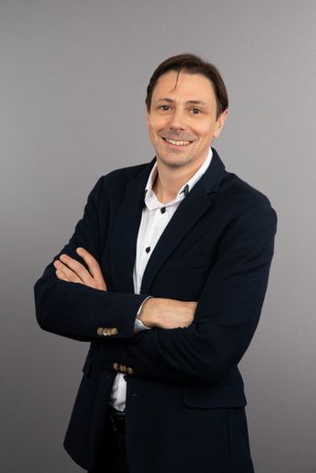 Engagé dans le sport santé depuis 2004, l’Aveyronnais Richard Lutran a été nommé directeur technique national de la fédération française d’éducation physique et de gymnastique volontaire en septembre 2021.