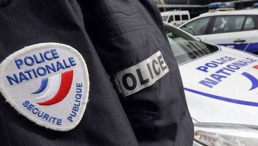 Le père a pris la voiture jusqu'en Seine-Maritime pour se livrer à la police, après avoir tué ses trois enfants.