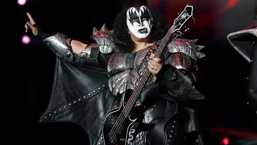 Le groupe américain mythique de glam-metal Kiss a annoncé que des avatars numériques représenteront désormais les musiciens dans le monde du spectacle.