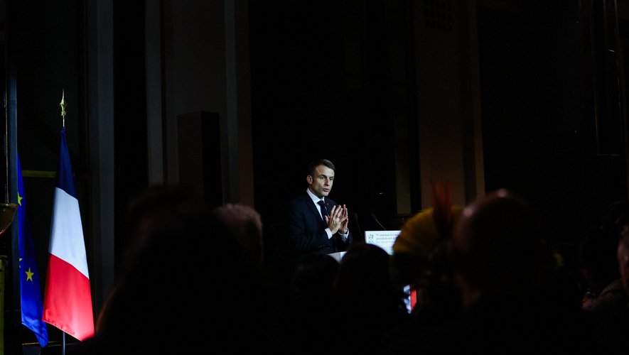 Emmanuel Macron s'exprimera ce mercredi 20 décembre en fin de journée sur France 5 lors de l'émission "C à Vous".