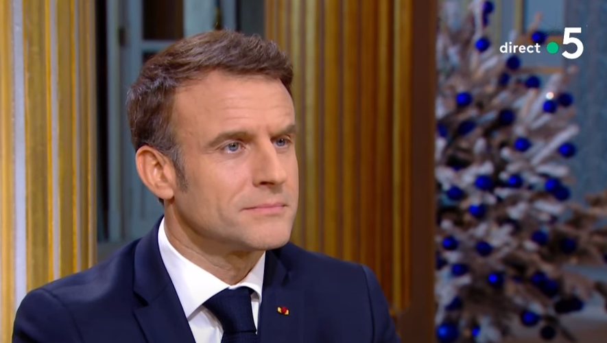 La loi sur l'immigration, un "bouclier" nécessaire mais embarrassant pour Emmanuel Macron