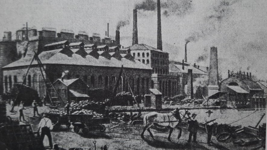 Les débuts de Decazeville et des usines sur le domaine de Lagrange, qui devint la zone du Centre.