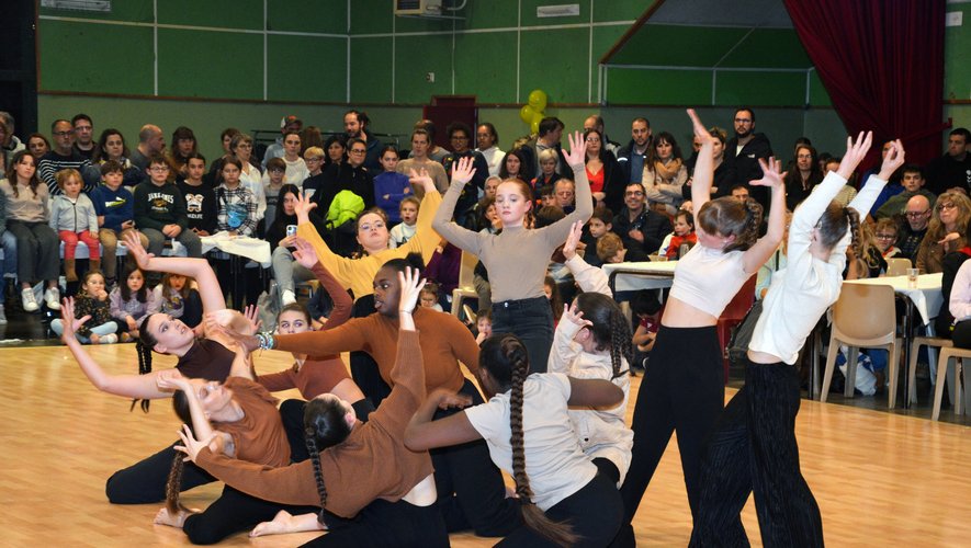 Un spectacle de haute tenue proposé par l’école de danse de Nadège Cayron.