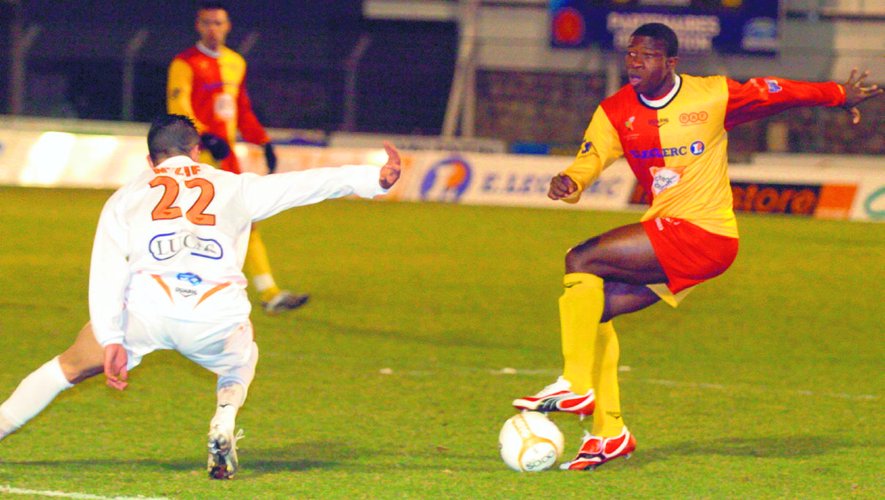 Alseny Camara en jeu avec Rodez en 2008.