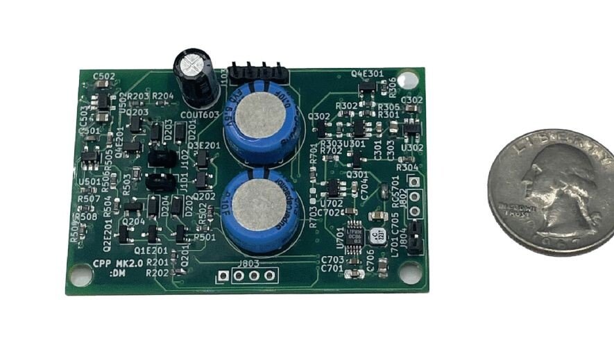 Le capteur se compose d'un circuit imprimé sur lequel sont intégrés un microcontrôleur, un condensateur et une bobine.