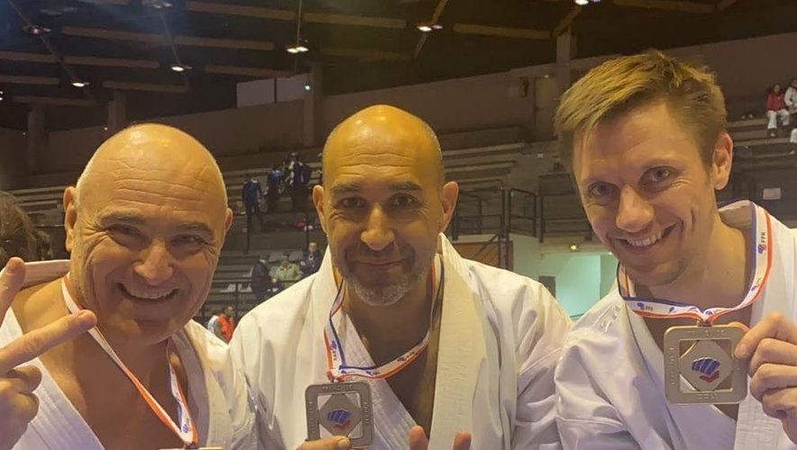 Christian Cabantous, Richard Gaspard et Lionel Frezal (de gauche à droite) vainqueur de la coupe de France wado senior.