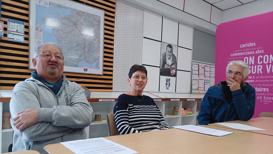 Jean-Pierre Clapié, Aline Rivière et Jacques Delmas à la manoeuvre pour ce précieux week-end de collecte.