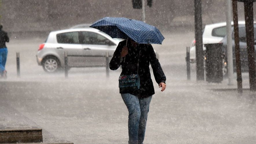 Prudence à la pluie et aux crues dans de nombreux départements du pays, ce 9 février.
