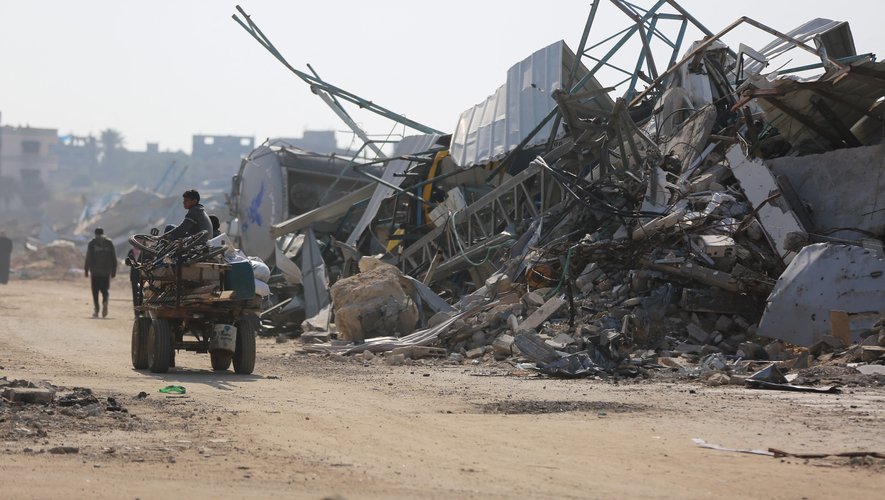Plus d'une centaine de personnes ont trouvé la mort à Gaza lors d'une distribution d'aide humanitaire.