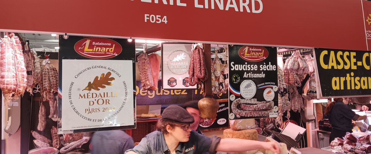 Salon de l'agriculture : les salaisons de la charcuterie Linard aussi primées remporte trois médailles dont une en or pour sa saucisse sèche