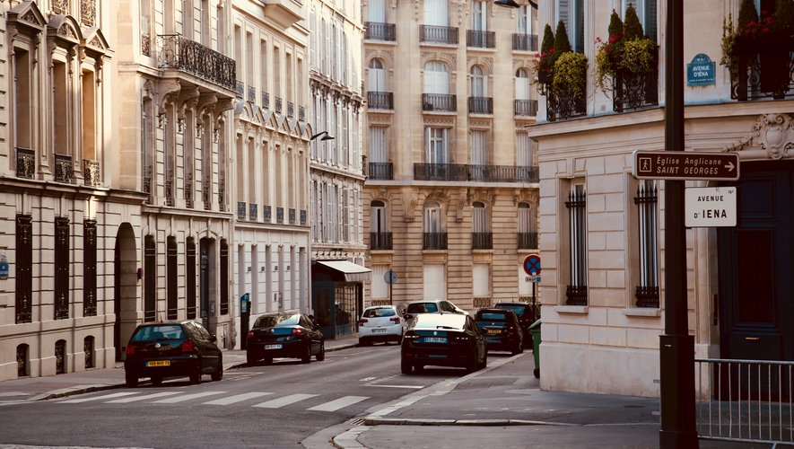 Cette start-up, fondée il y a dix ans, propose ses services aux conducteurs en optimisant les places existantes dans Paris.